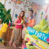 Fun Express 21″” Jumbo Multicolored Foam Parrots (12 Pieces) – Tropical Party Decor, Tiki Luau Supplies, VBS Vacation Bible School Photo Props, Craft & Gift