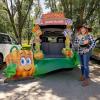 Fun Express Spookley the Square Pumpkin Deluxe Trunk-or-Treat Decorating Kit – 20 Pieces