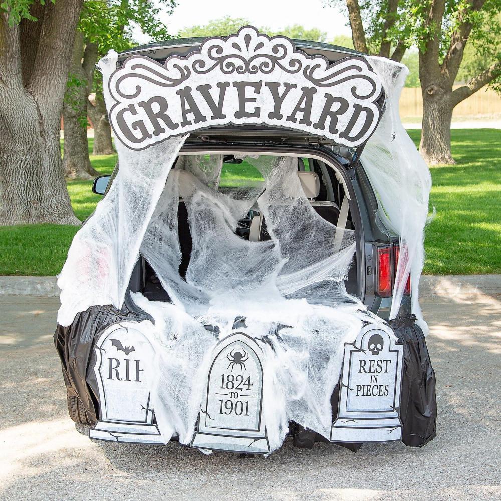 imageDeluxe Graveyard TrunkorTreat Decorating Kit 21 Pc