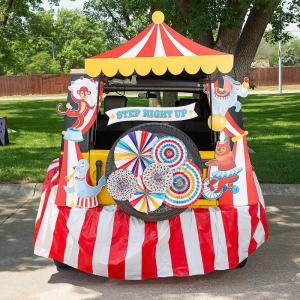 Deluxe Carnival Trunk-or-Treat Decorating Kit – 15 Pc