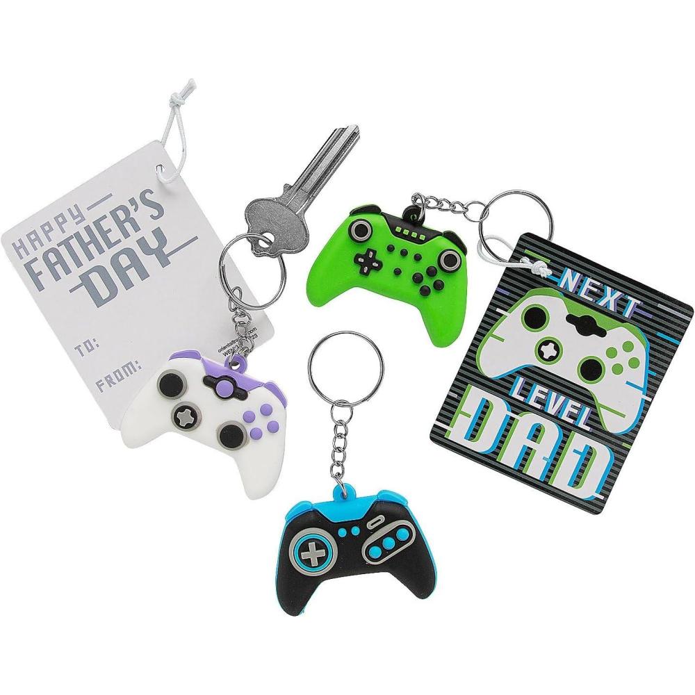 imageFun Express Fathers Day Gamer Keychains with Card Assortments May Vary