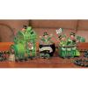 Fun Express Leprechaun Blarney Express Tabletop Train – St. Patrick’s Day Home Decor – 3 Piece Set – Green