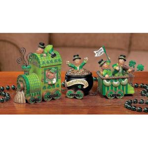 Fun Express Leprechaun Blarney Express Tabletop Train – St. Patrick’s Day Home Decor – 3 Piece Set – Green