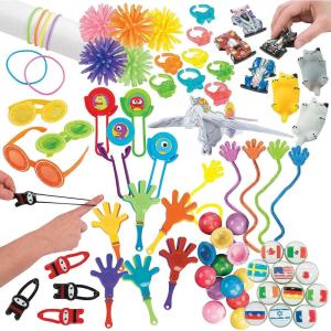 Fun Express Bulk 1008 Pieces Everyday Toy Assortment
