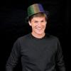 Fun Express Mardi Gras Glitter Top Hat – Set of 12 Party Hats
