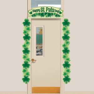 Fun Express ST. Patricks Day Door Border – Party Decor – 1 Piece