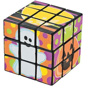Fun Express – Mini Halloween Magic Cubes for – Toys – Games – Puzzle Games & Mind Teasers – Halloween – 12 Pieces