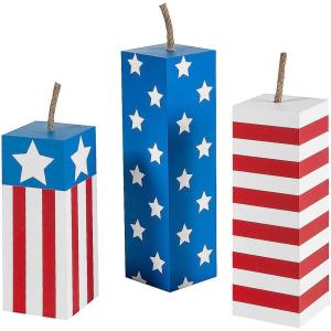 Fun Express Patriotic Fireworks Wooden Blocks – 4th of July Home Decor Red White & Blue Stars – Festive Wooden Blocks for Independence Day & USA Celebrations – Decorative Patriotic Blocks – 3 Pieces