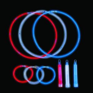 Fun Express Patriotic Glow Stick Bulk Kit for Fourth of July – Red, White & Blue Glow Handout Assorent- Glow Sticks, Necklaces – 75 Pieces