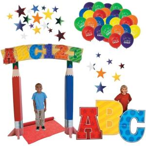 Fun Express Elementary Graduation Premium Decorating Kit – 54 Pc.