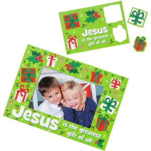 Fun Express Christmas Jesus is The Greatest Gift of All Kit de création de cadres photo aimantés